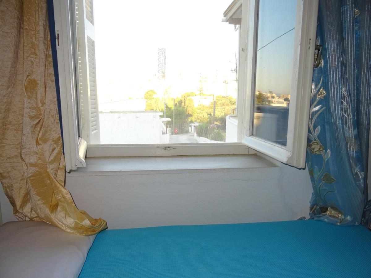 Apartamento Andreas Studio With Private Parcking Triovasálos Exterior foto